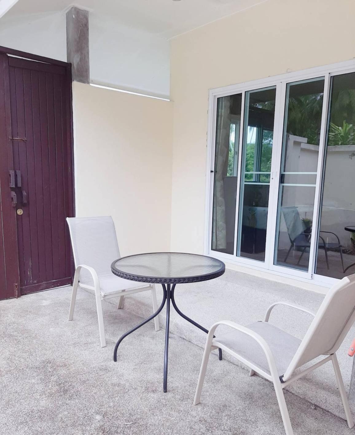 Khanom Garden Suite Pokoj fotografie