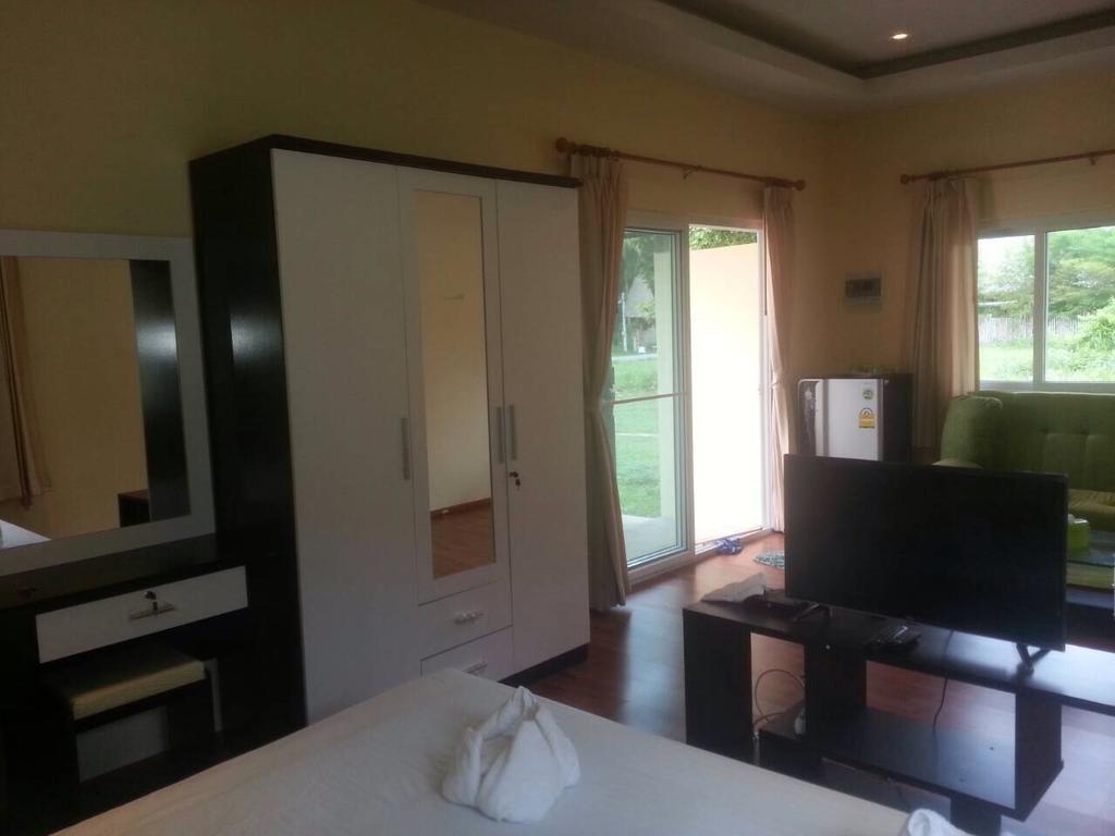 Khanom Garden Suite Pokoj fotografie