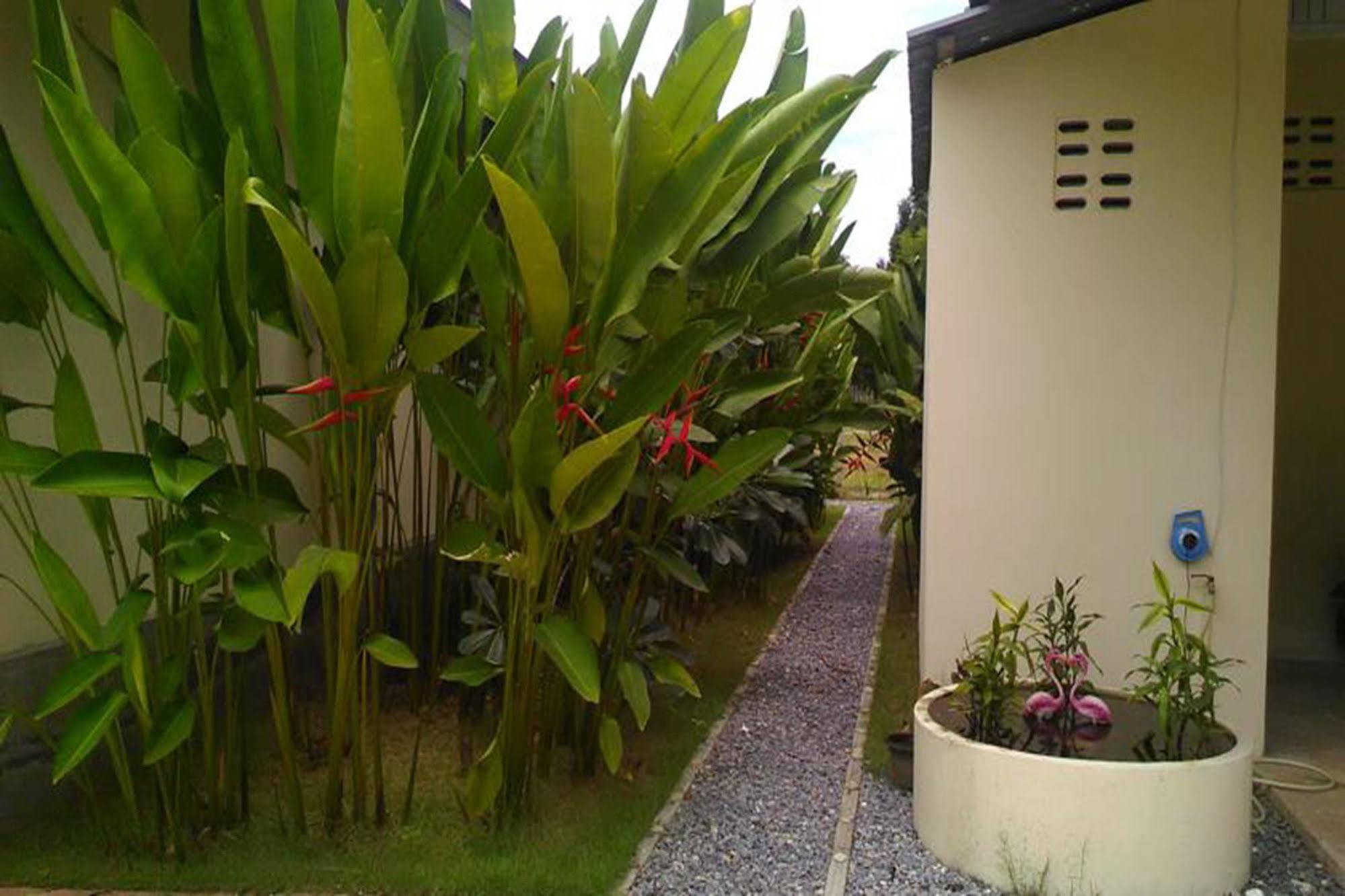 Khanom Garden Suite Exteriér fotografie